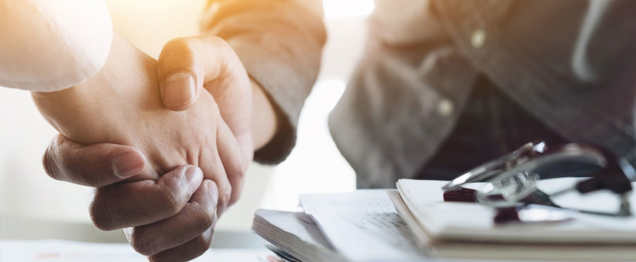handshake_1760x780.jpg